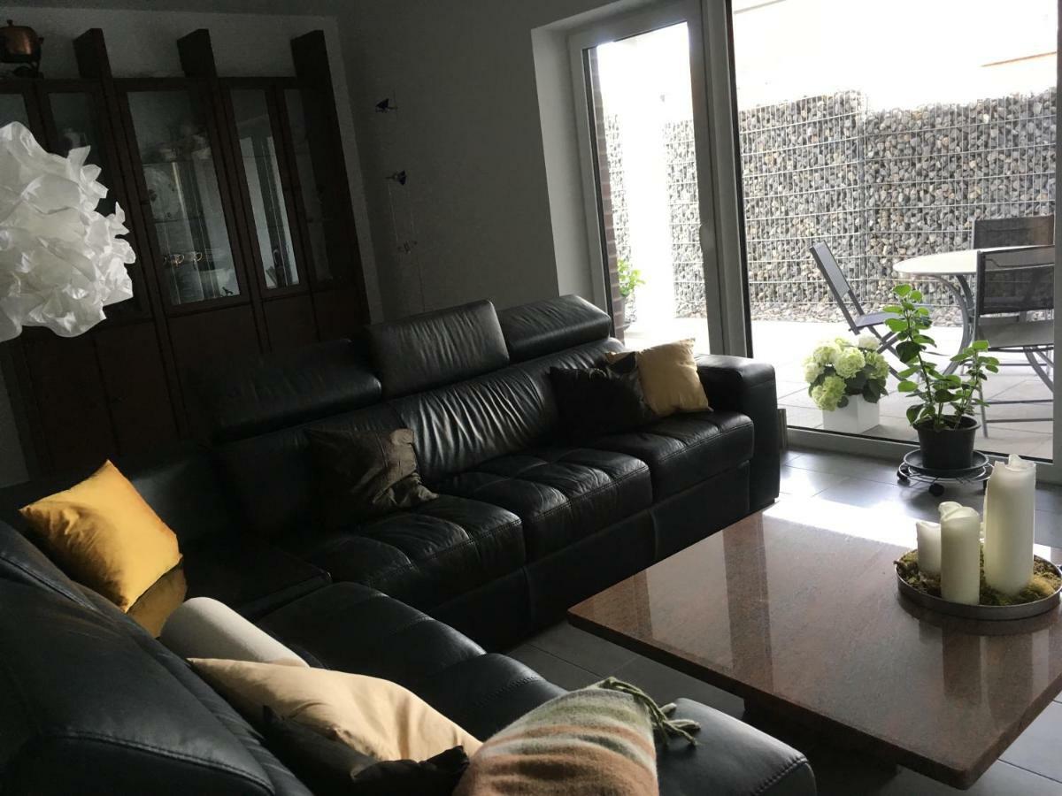 Ferienwohnung Angelika نيوستاد ام روبنبر المظهر الخارجي الصورة